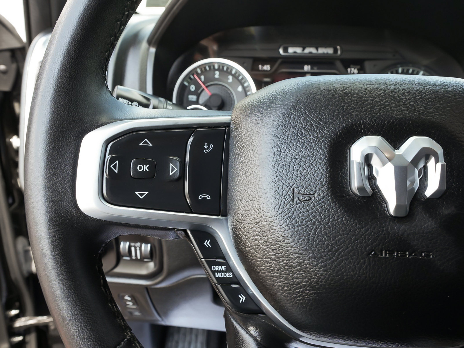 Used 2025 RAM 1500 Big Horn AWD/4WD image 20