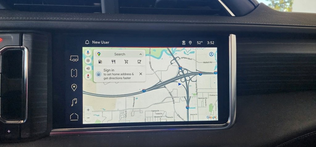 Used 2023 GMC Yukon Denali w/ Denali Reserve Package image 15