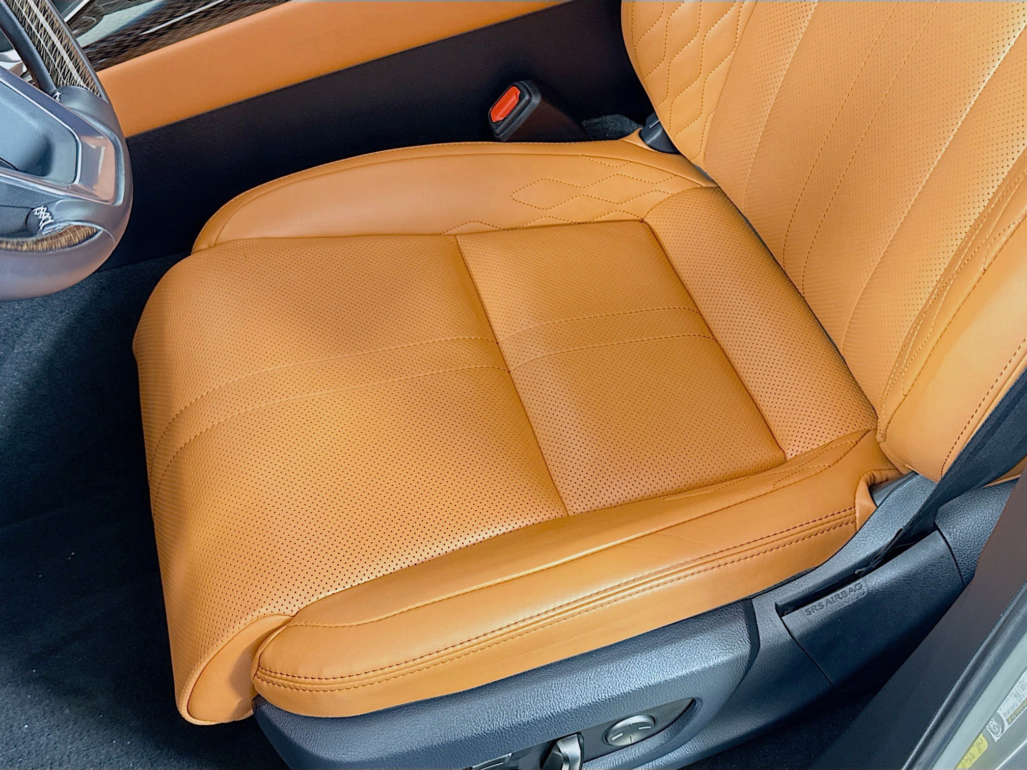 Used 2023 Lexus LX 600 4WD w/ Accessory Package (Z1) image 21