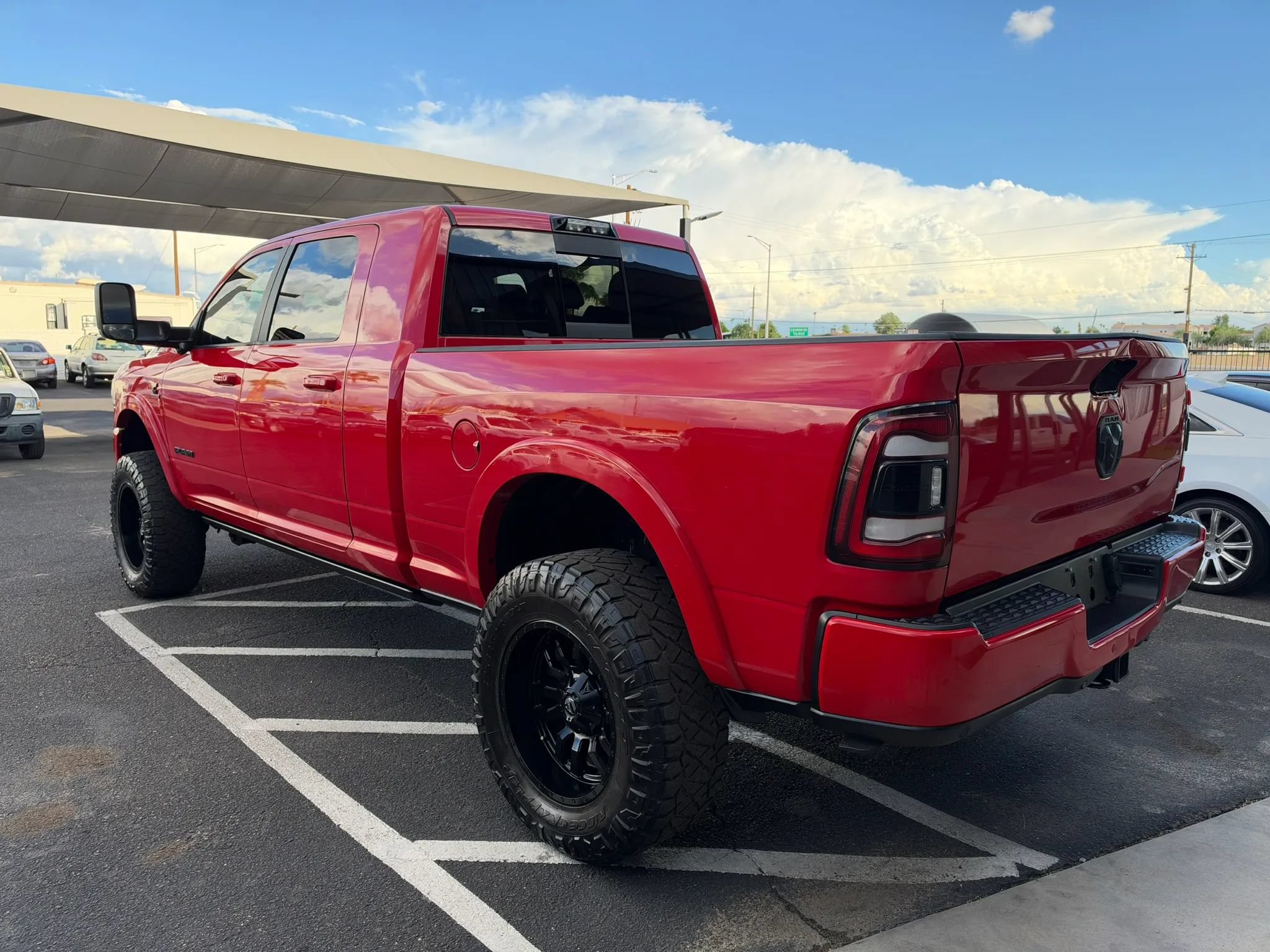 Used 2020 RAM 3500 Laramie AWD/4WD image 3