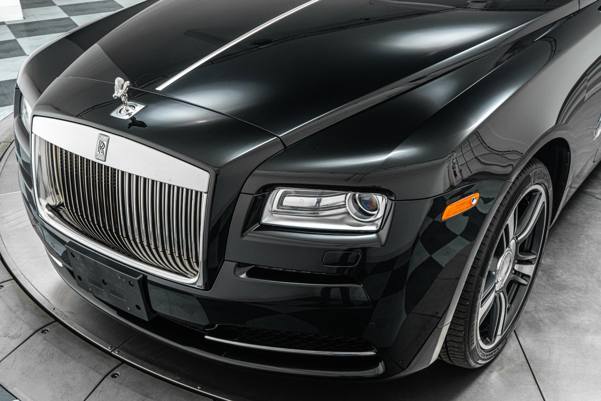Used 2015 Rolls-Royce Wraith image 33