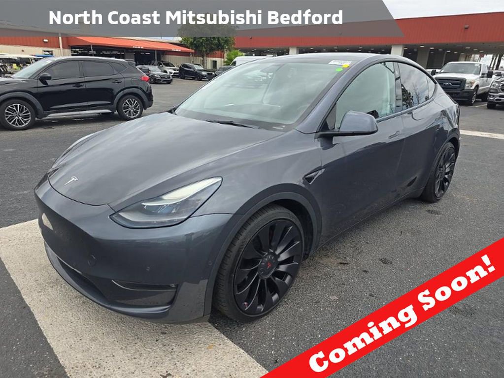 Used 2022 Tesla Model Y Performance AWD/4WD image 1