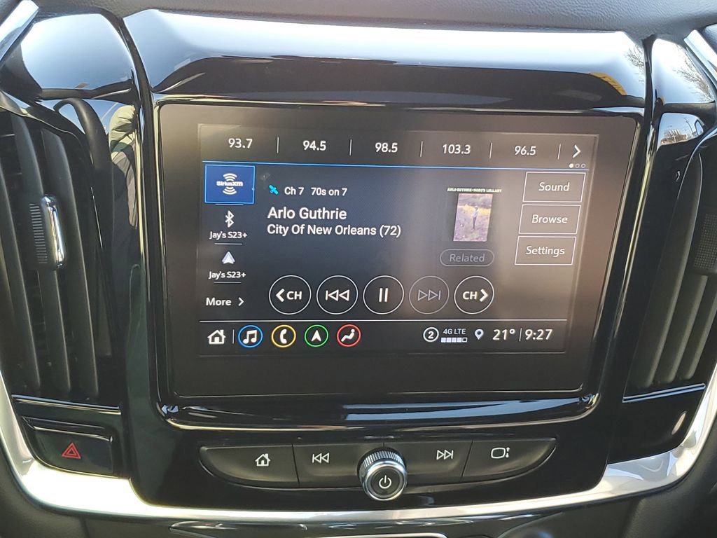 Used 2023 Chevrolet Traverse RS image 26