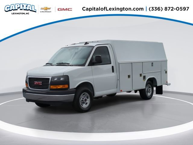 New 2025 GMC Savana 3500 w/ Power Convenience Package RWD image 1