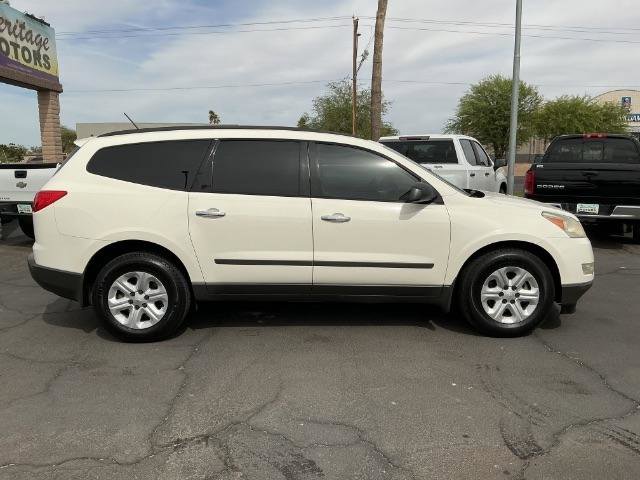 Used 2011 Chevrolet Traverse LS FWD image 7