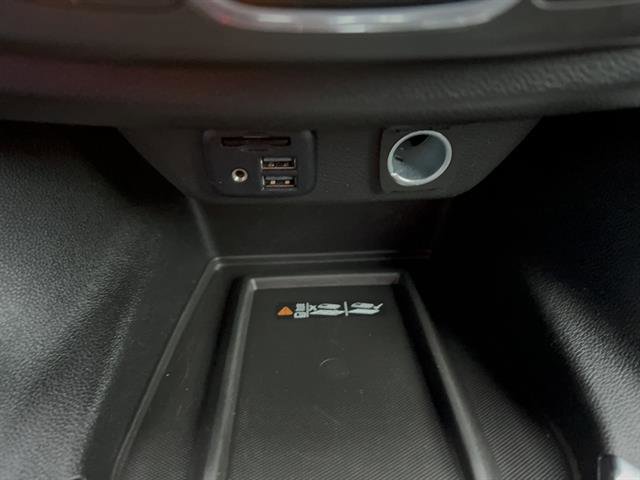 Used 2022 Chevrolet Traverse High Country w/ LPO, Floor Liner Package image 32