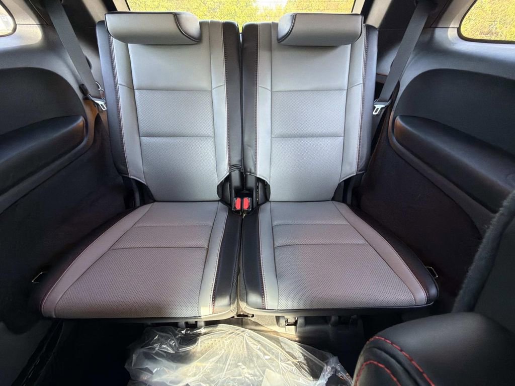 Used 2023 Dodge Durango R/T image 17