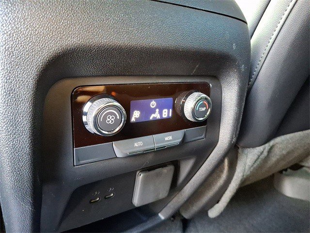 Certified 2024 Chevrolet Traverse Z71 w/ LPO, Floor Liner Package image 11