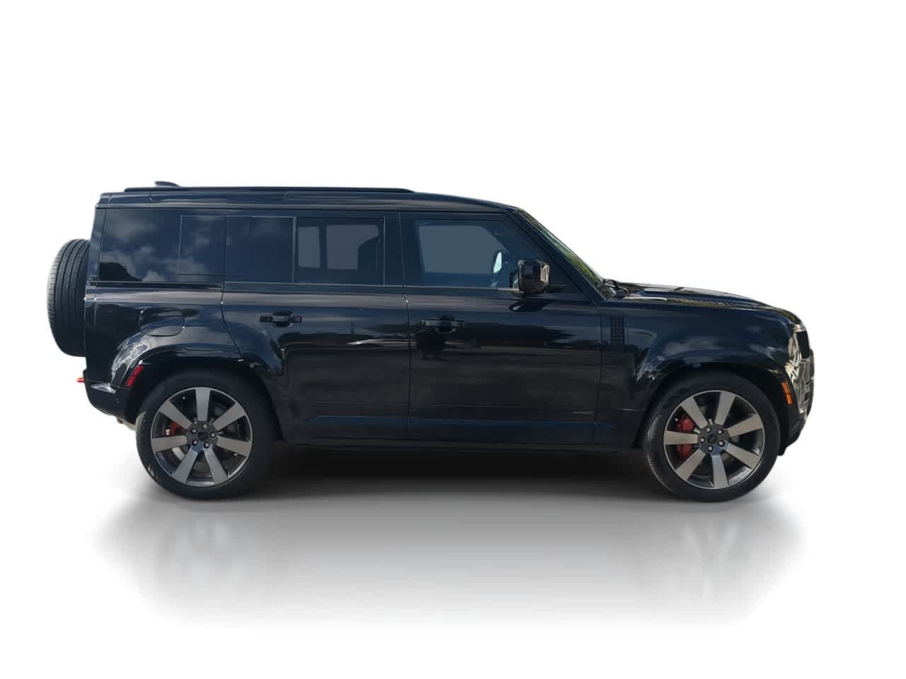 New 2026 Land Rover Defender 110 X AWD/4WD image 9