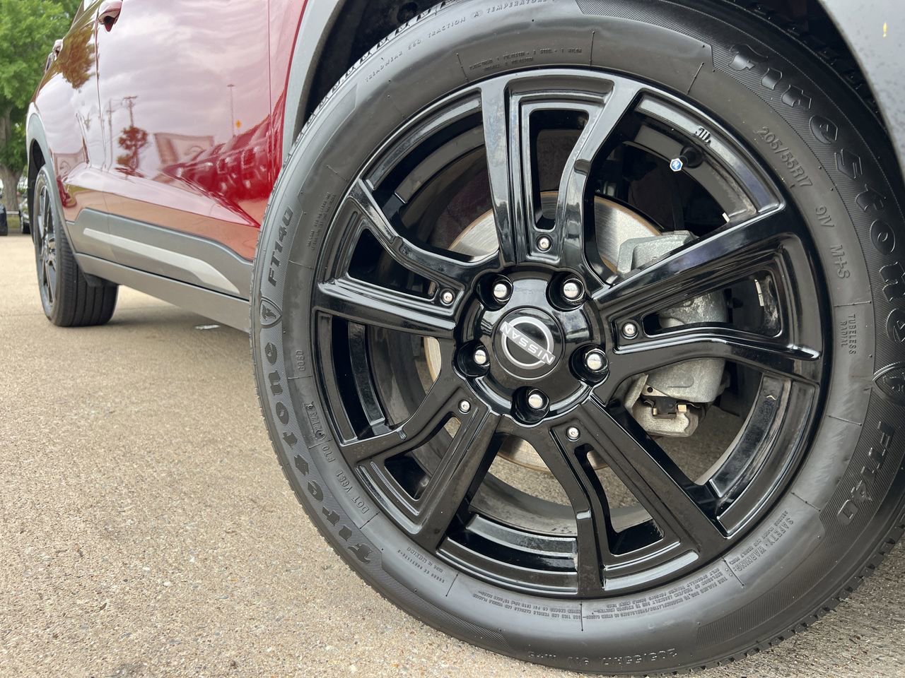 Used 2023 Nissan Kicks SR w/ SR Premium Package image 7