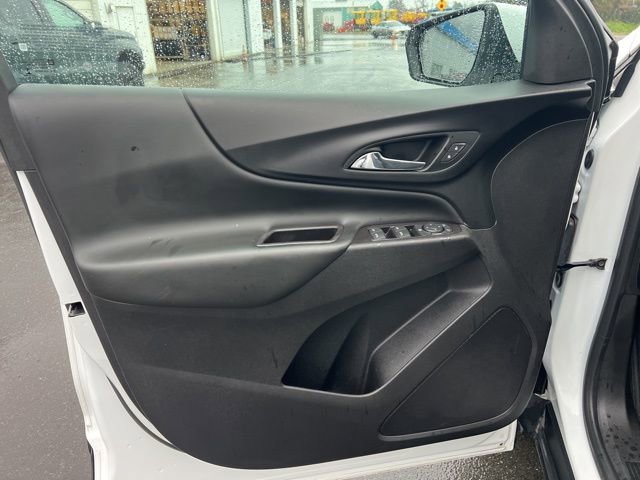 Used 2021 Chevrolet Equinox LT w/ LPO, Cargo Package image 18