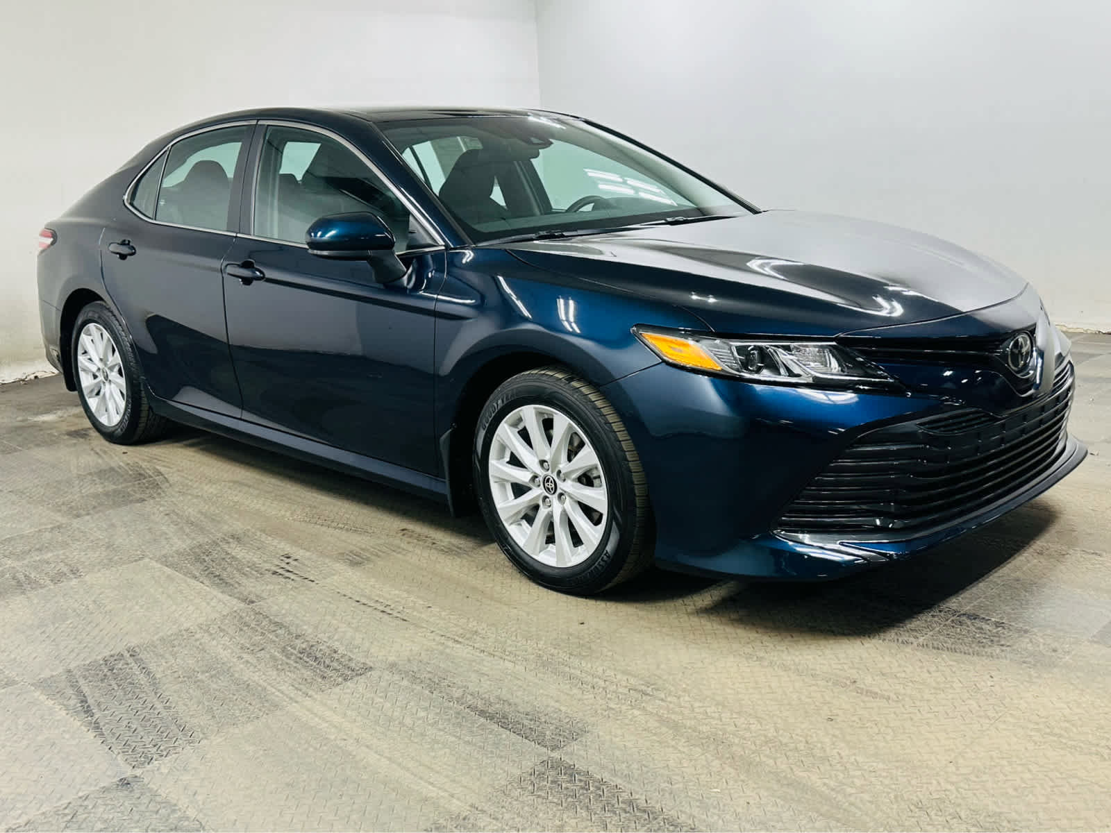 Certified 2020 Toyota Camry LE w/ Carpet Mat Package image 1