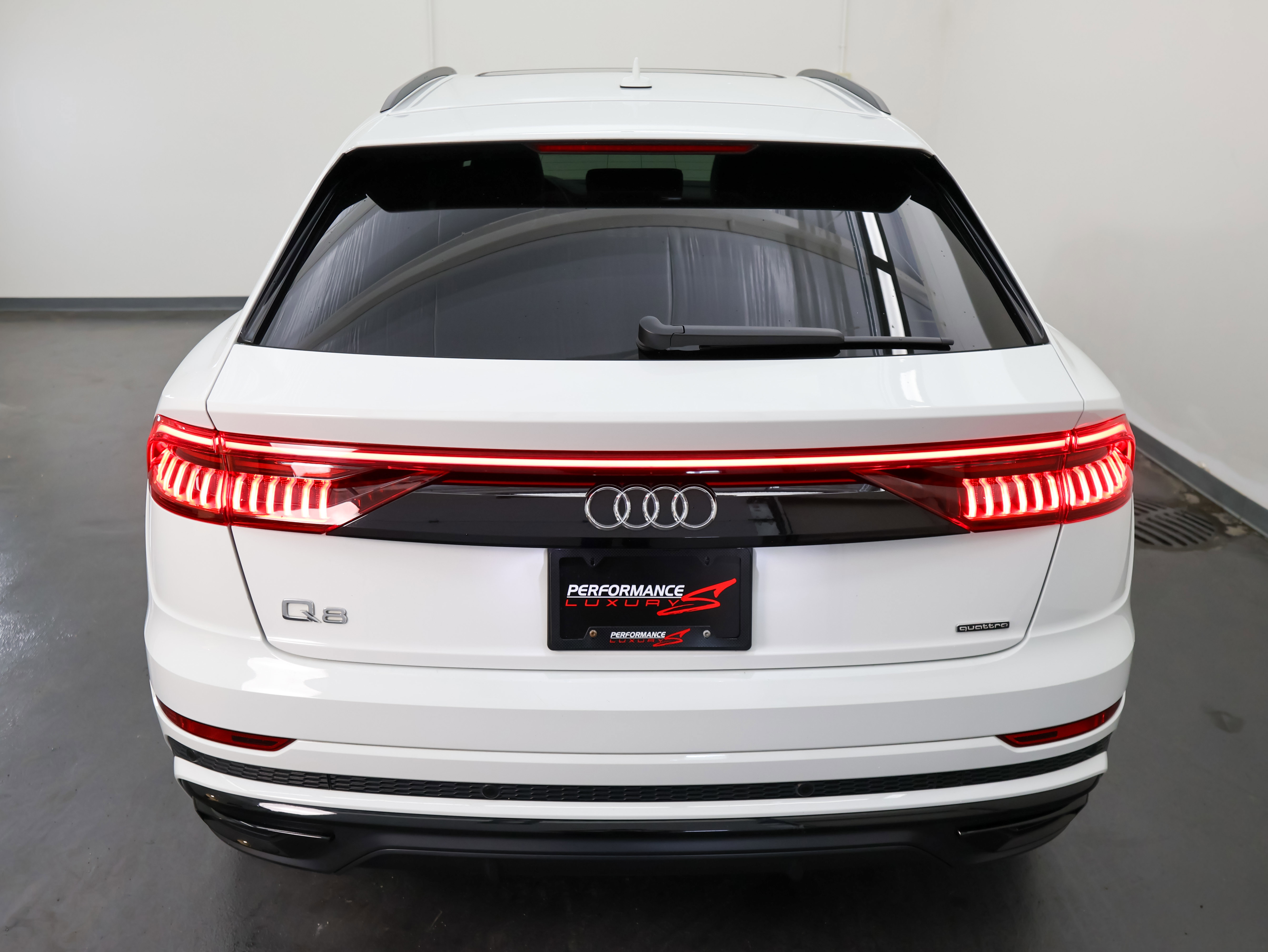 Used 2020 Audi Q8 Premium Plus w/ Premium Plus Package AWD/4WD image 10