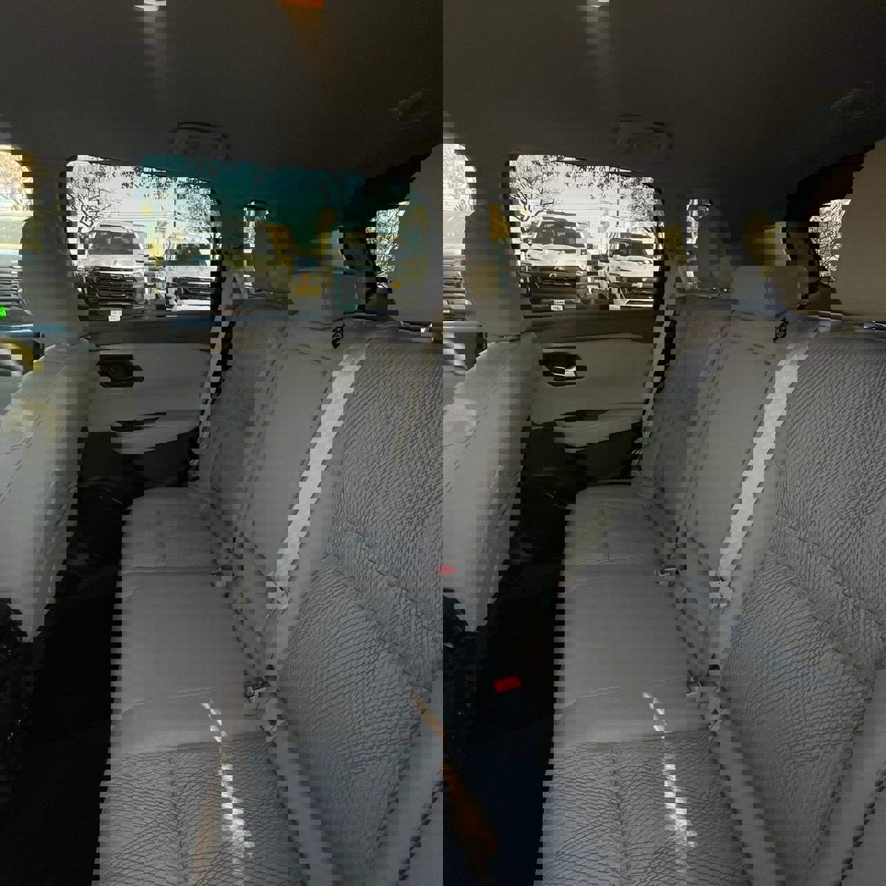 Used 2025 Nissan Rogue SV image 23