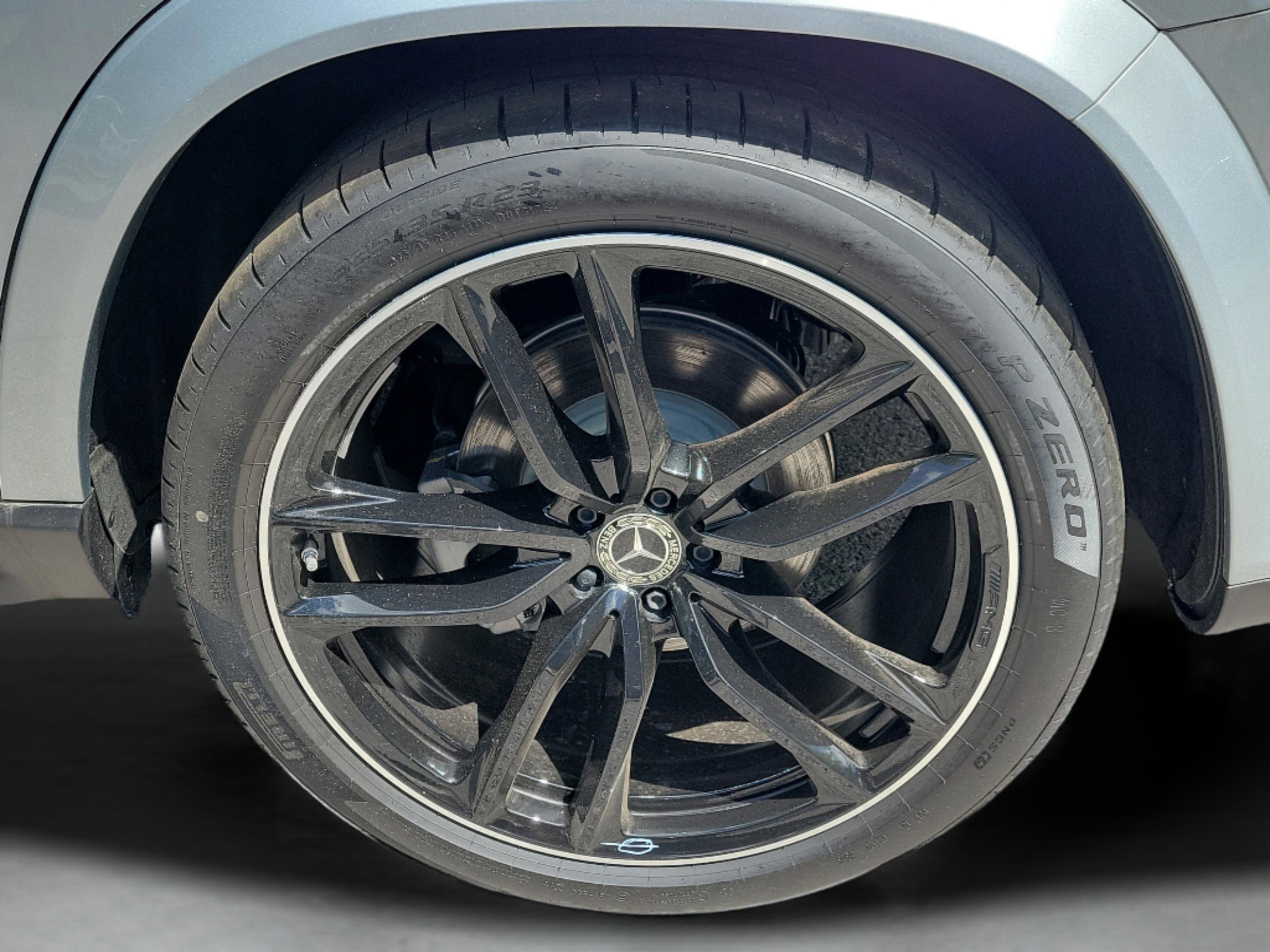 New 2026 Mercedes-Benz GLS 580 4MATIC image 5