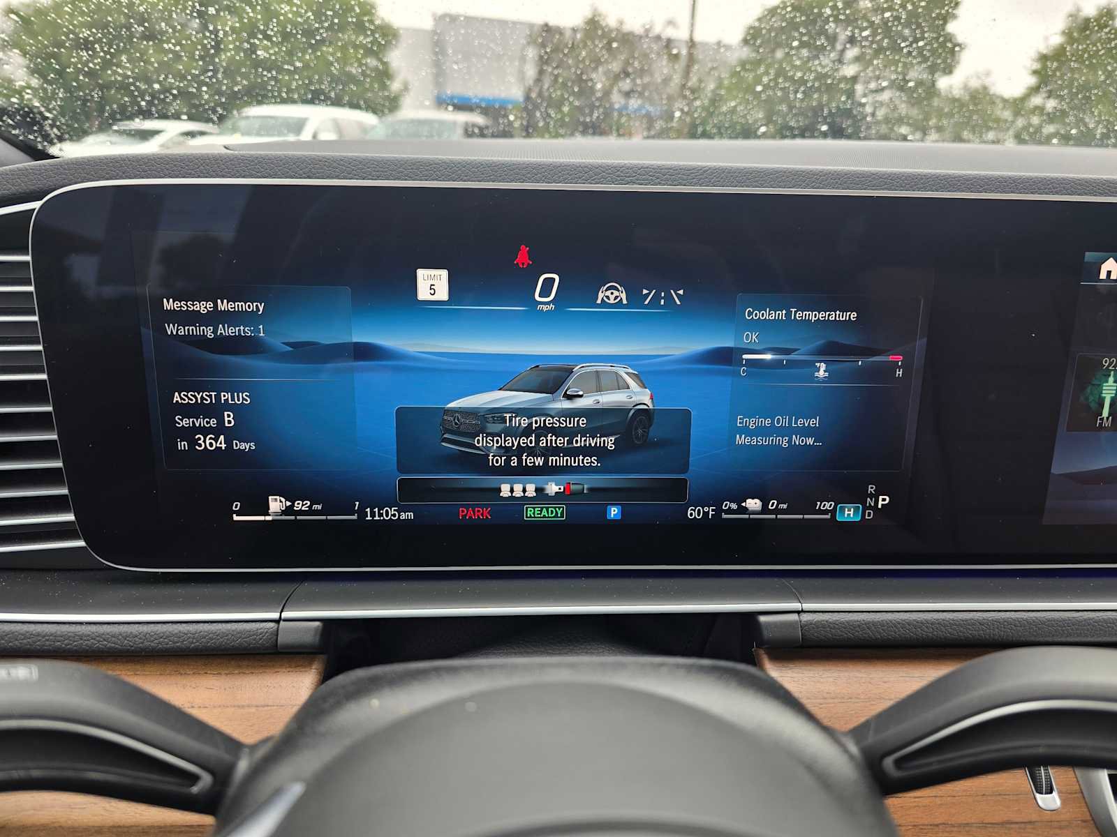 Used 2025 Mercedes-Benz GLE 450e 4MATIC image 29