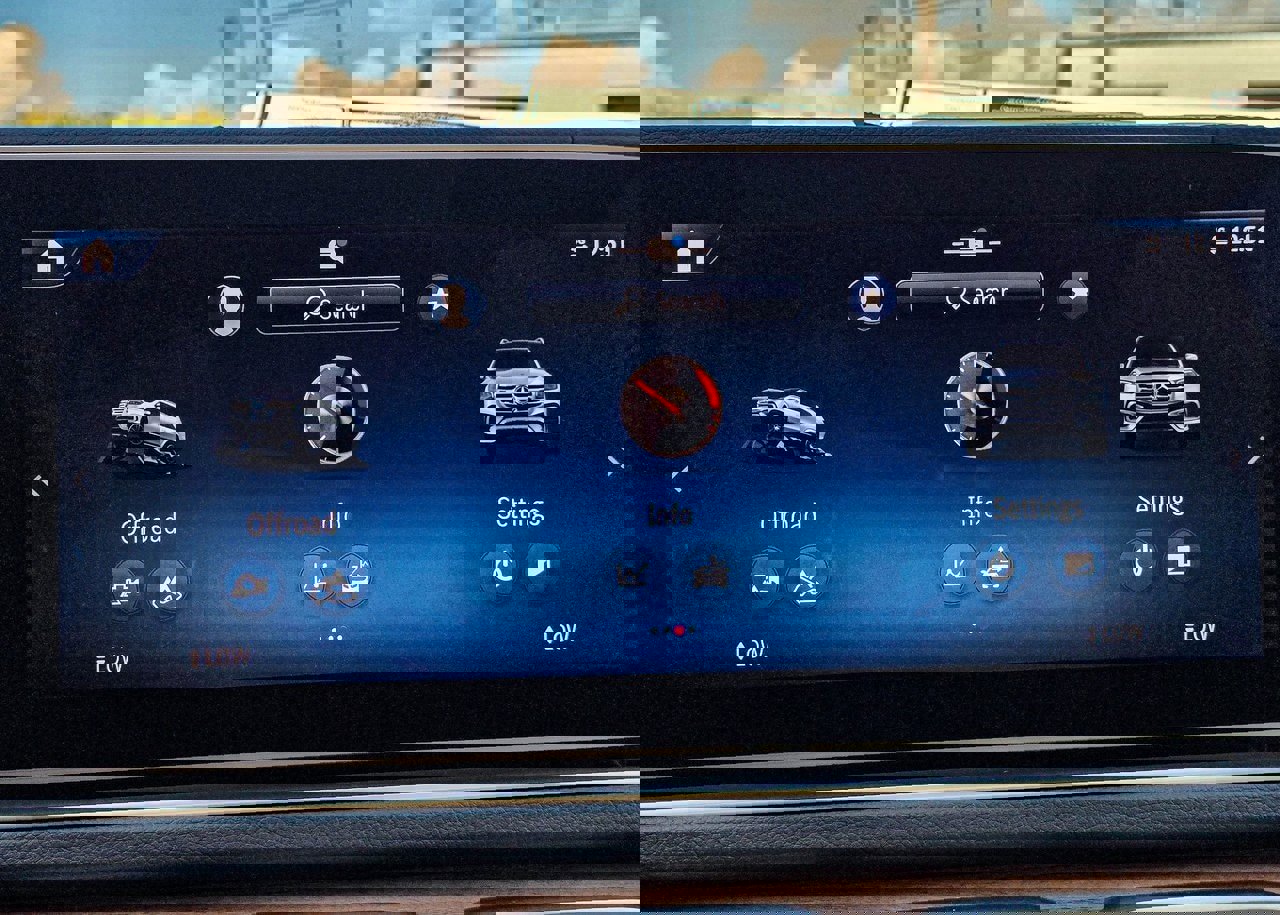 New 2026 Mercedes-Benz GLS 450 4MATIC image 16