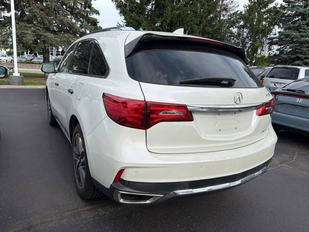 Used 2018 Acura MDX SH-AWD w/ Advance Package image 2