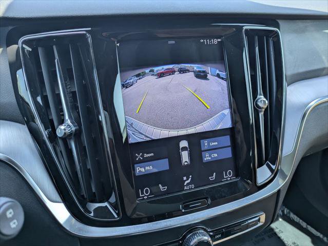 Used 2020 Volvo V60 T5 Cross Country AWD/4WD image 17