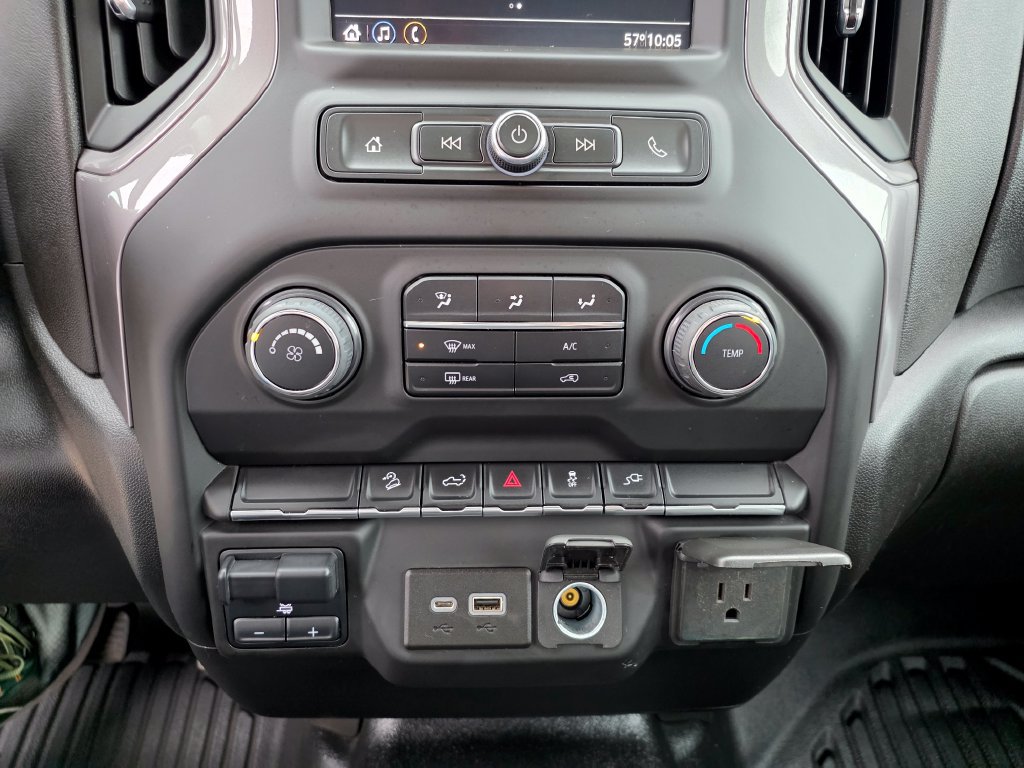 Certified 2022 Chevrolet Silverado 3500 W/T w/ WT Convenience Package AWD/4WD image 21