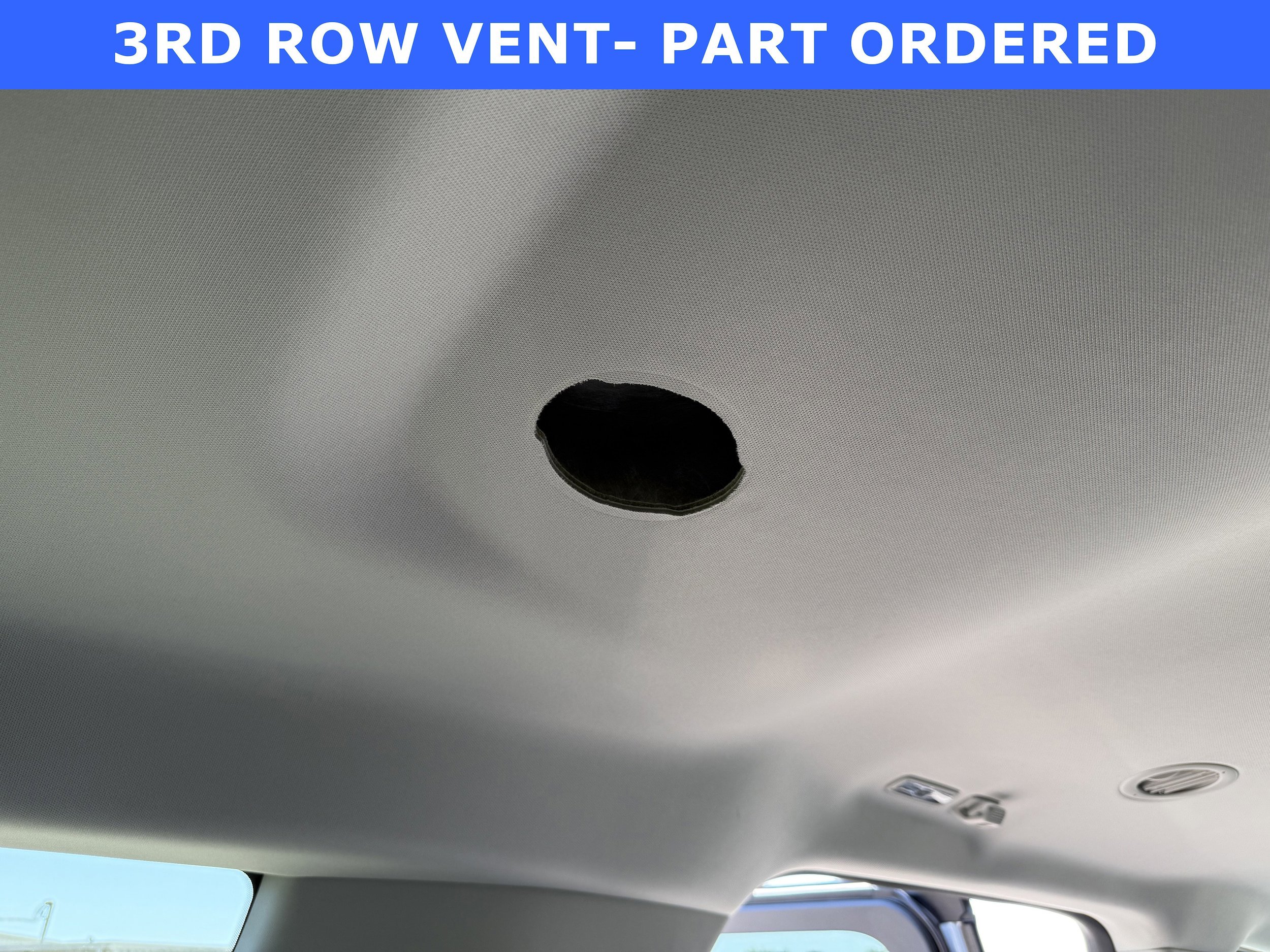 Used 2025 Ford Expedition Active RWD image 32