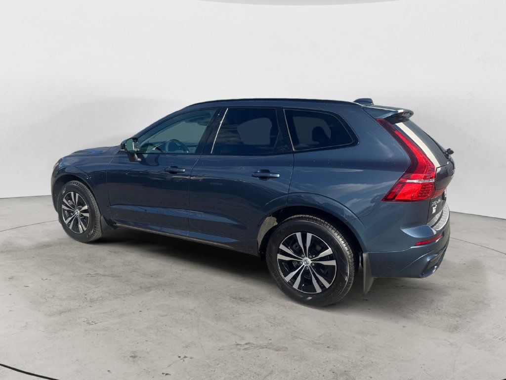 Certified 2024 Volvo XC60 B5 Core w/ Protection Package Premier AWD/4WD image 3
