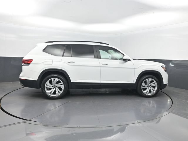 Used 2022 Volkswagen Atlas SE w/ Panoramic Sunroof Package FWD image 32