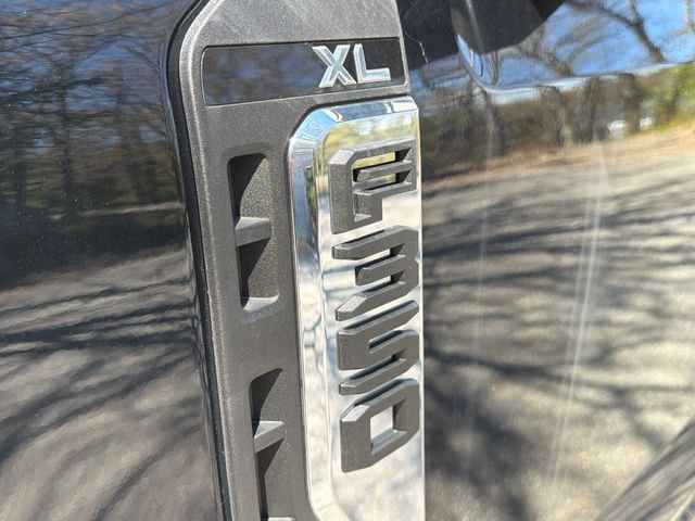 New 2026 Ford F350 XL w/ FX4 Off-Road Package AWD/4WD image 17