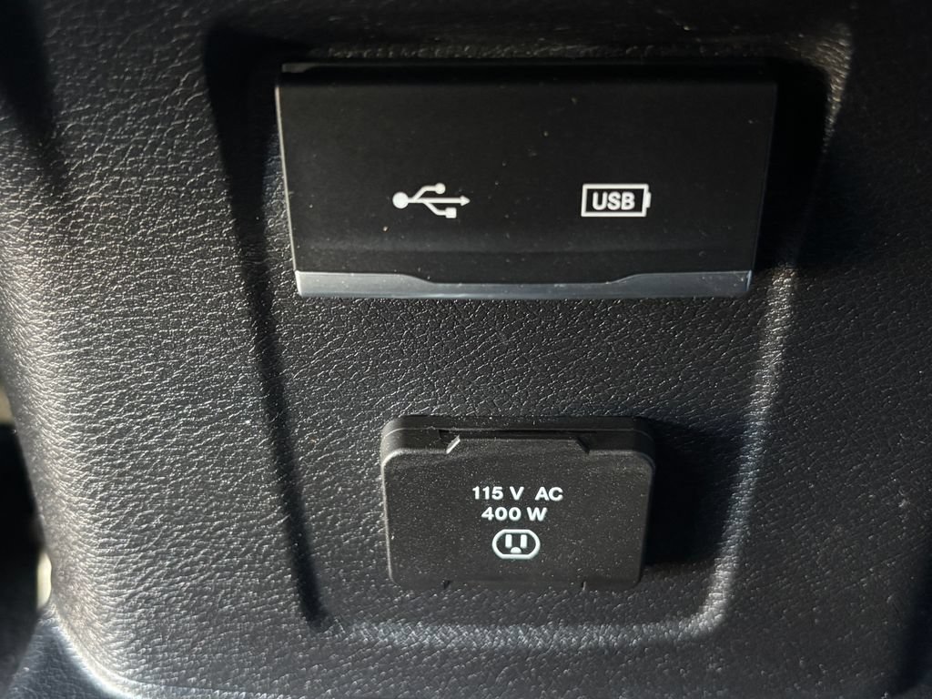 Used 2020 Jeep Gladiator Overland AWD/4WD image 19
