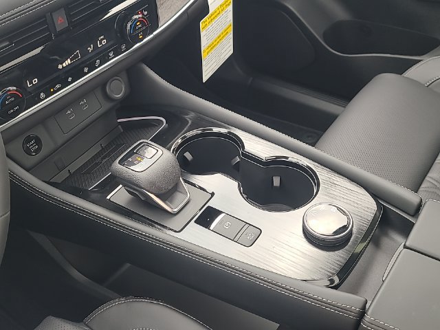 New 2026 Nissan Rogue Platinum AWD/4WD image 22