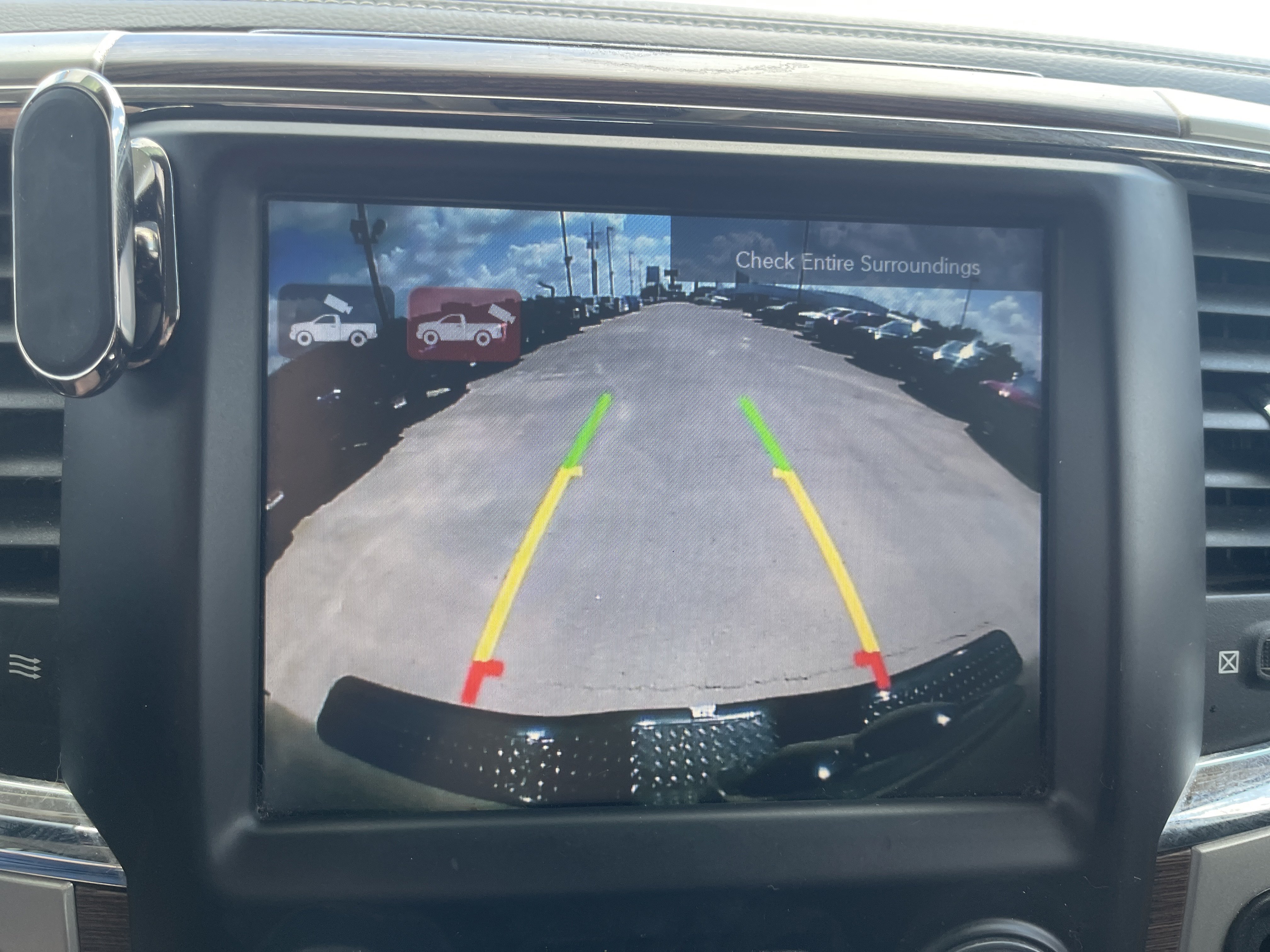 Used 2017 RAM 3500 Laramie w/ Sport Appearance Group AWD/4WD image 30