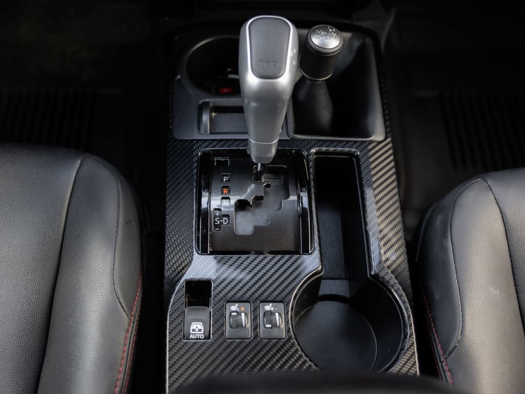 Used 2024 Toyota 4Runner TRD Off-Road Premium AWD/4WD image 23