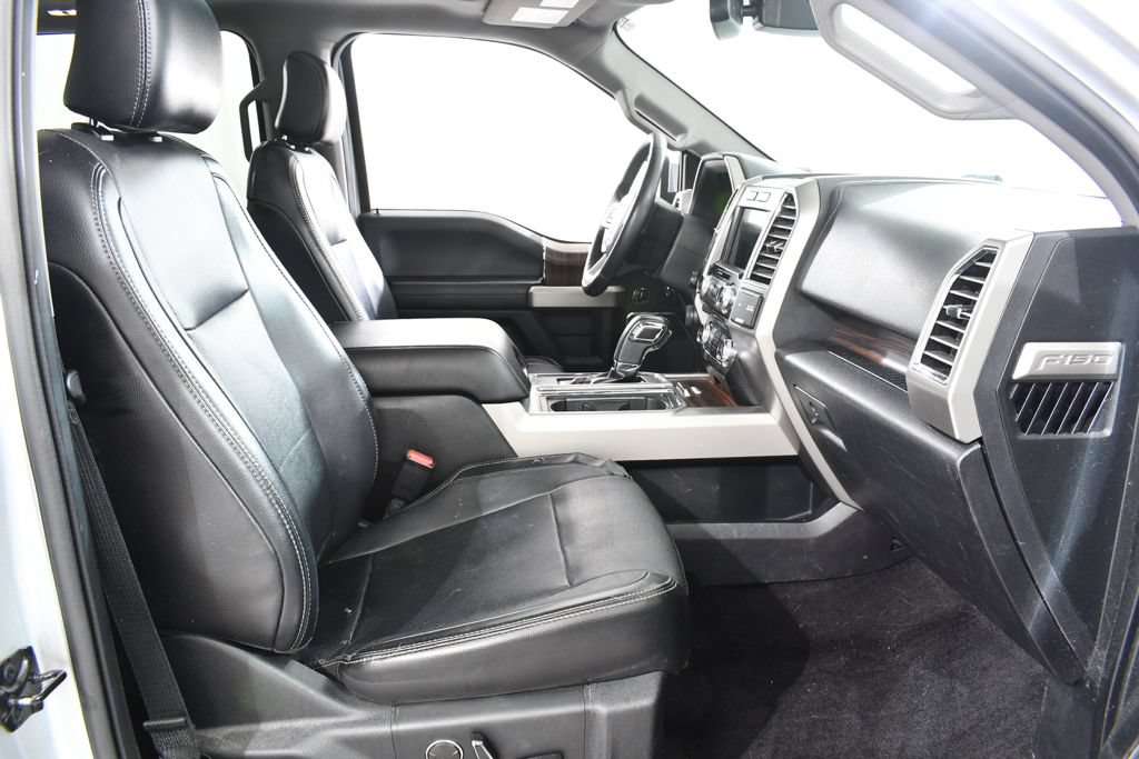 Used 2016 Ford F150 Lariat w/ Equipment Group 502A Luxury AWD/4WD image 10