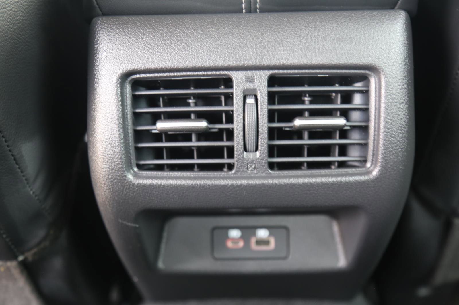 Used 2025 Nissan Altima 2.5 SL FWD image 20