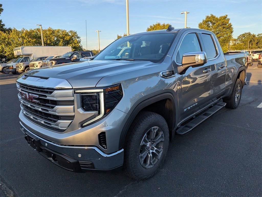 New 2026 GMC Sierra 1500 SLE w/ X31 Off-Road Package image 4