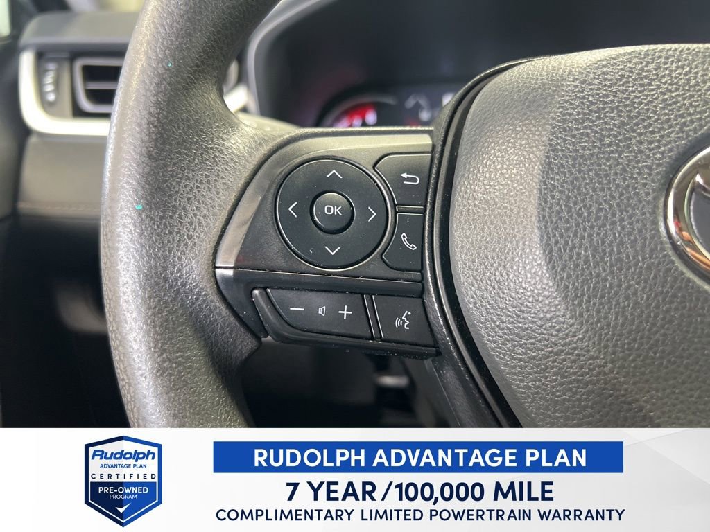 Used 2024 Toyota RAV4 LE image 37