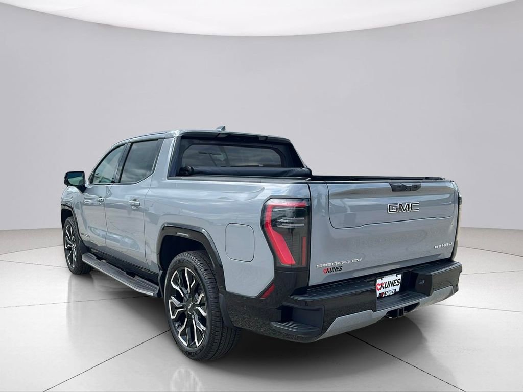 New 2024 GMC Sierra EV Denali image 8