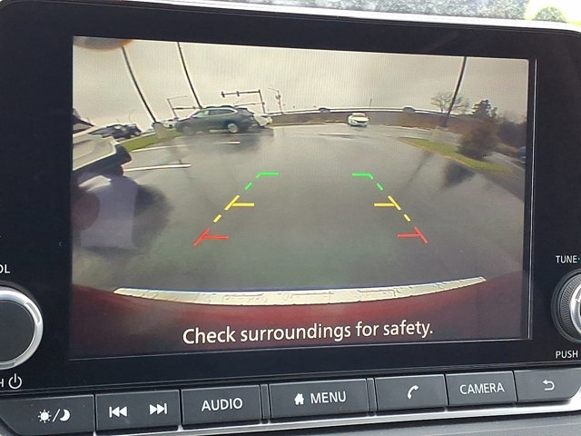 Used 2023 Nissan Rogue SV w/ SV Premium B Package image 19