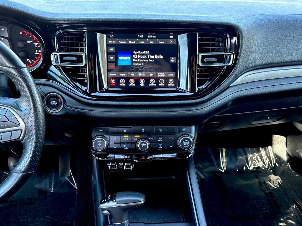 Used 2024 Dodge Durango SXT image 26
