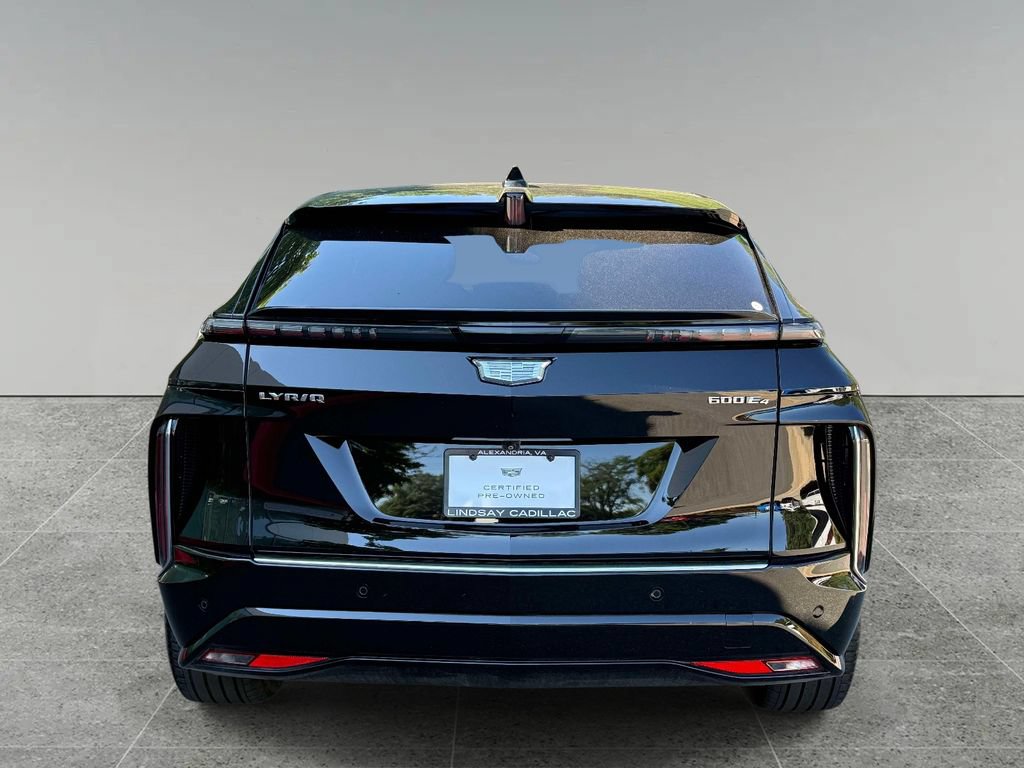 Used 2024 Cadillac Lyriq Luxury AWD/4WD image 11