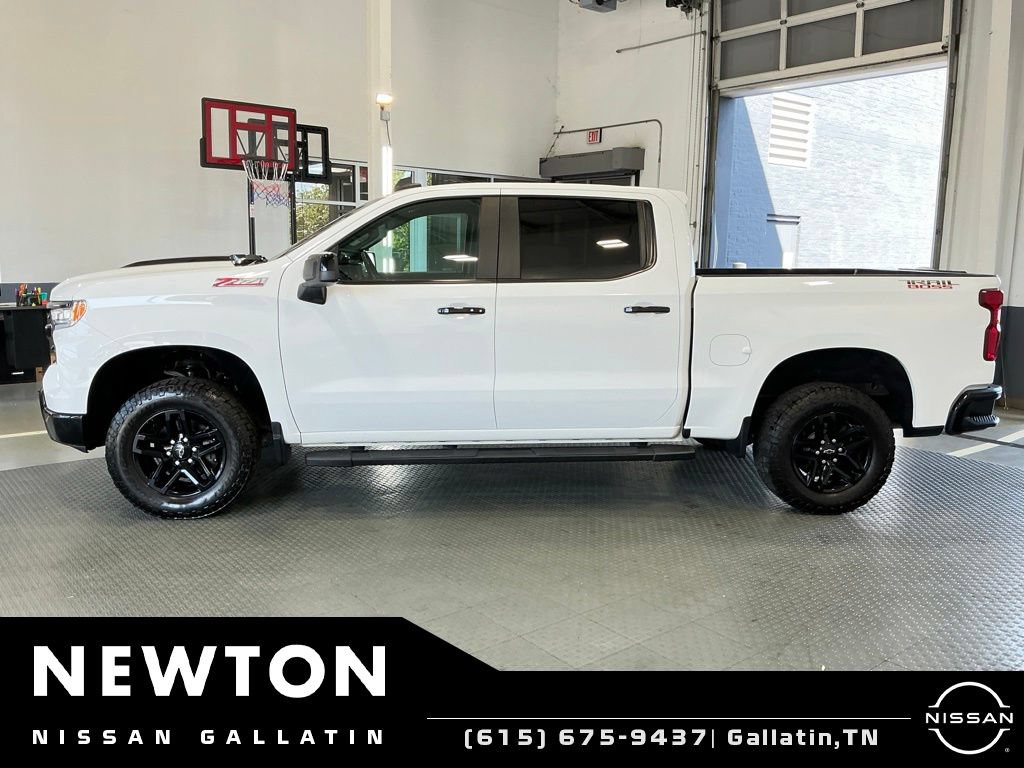 Used 2023 Chevrolet Silverado 1500 LT Trail Boss w/ Protection Package AWD/4WD image 3