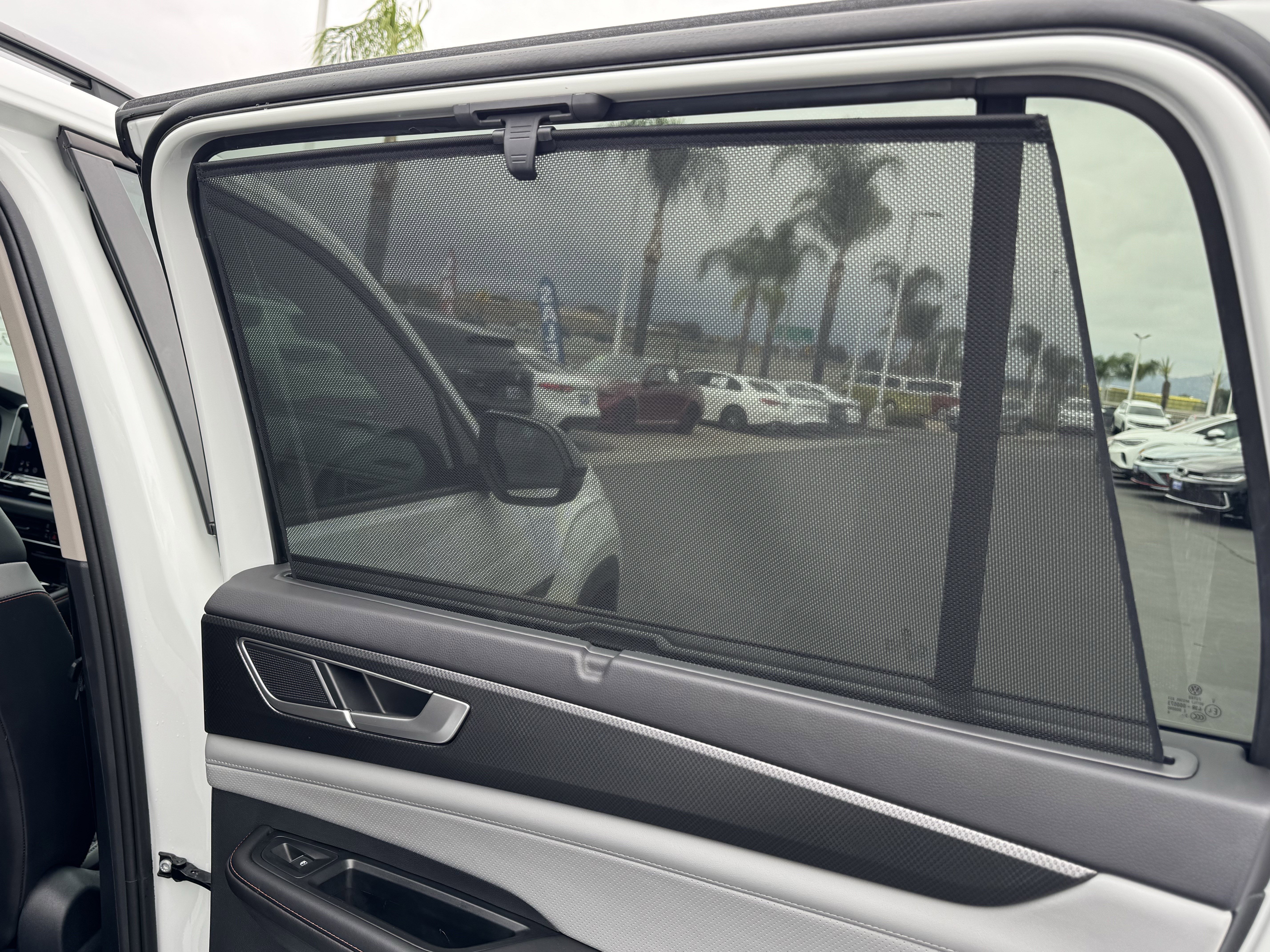 Certified 2024 Volkswagen Atlas Peak Edition SE image 38