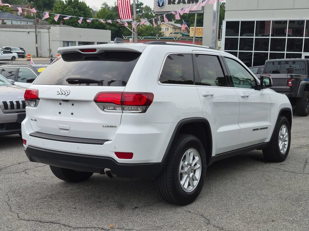 Used 2020 Jeep Grand Cherokee Laredo AWD/4WD image 6