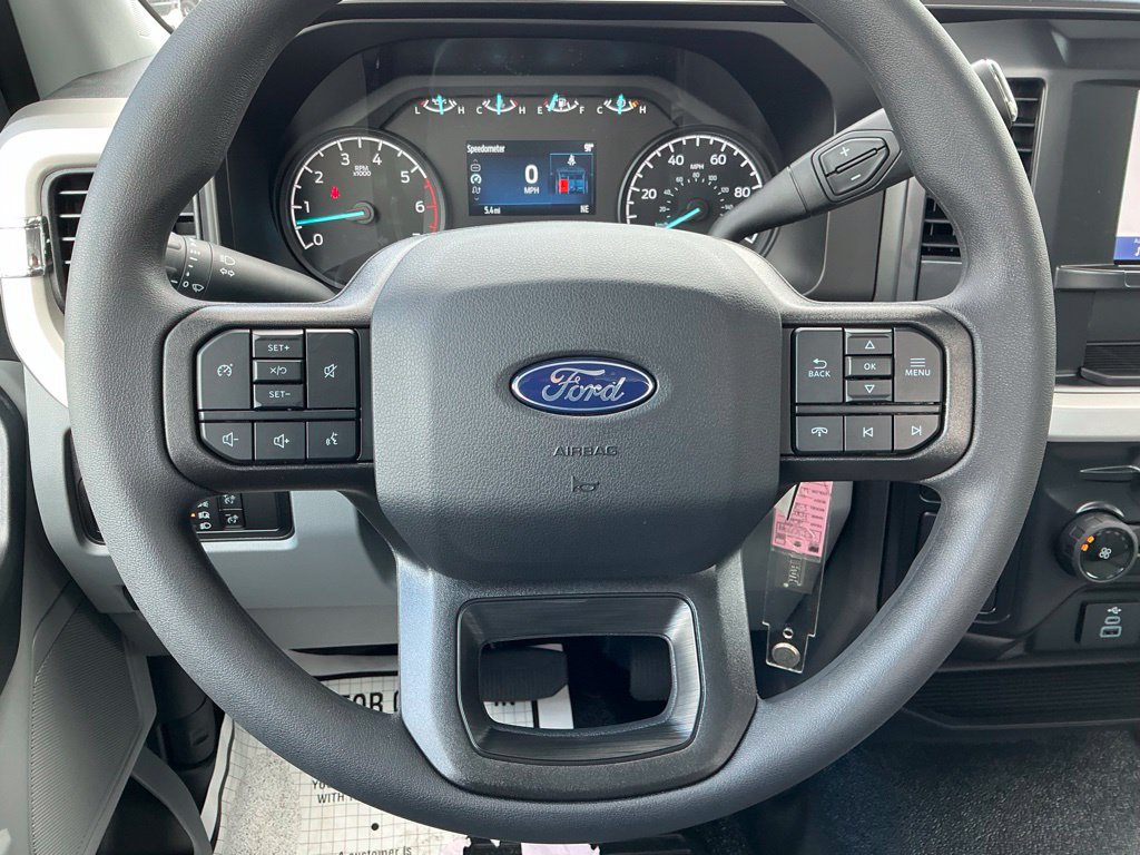 New 2027 Ford F250 XL RWD image 30