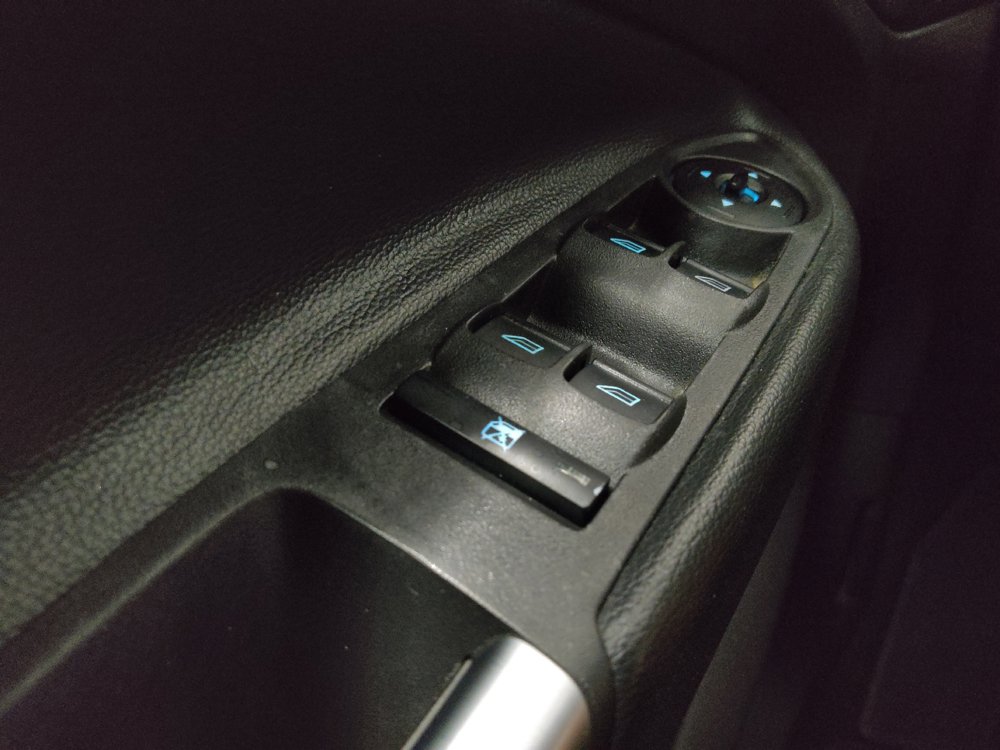 Used 2018 Ford Escape SE FWD image 27