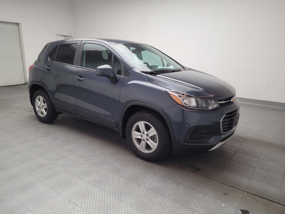Used 2022 Chevrolet Trax LS w/ Tint and Cruise Package AWD/4WD image 11