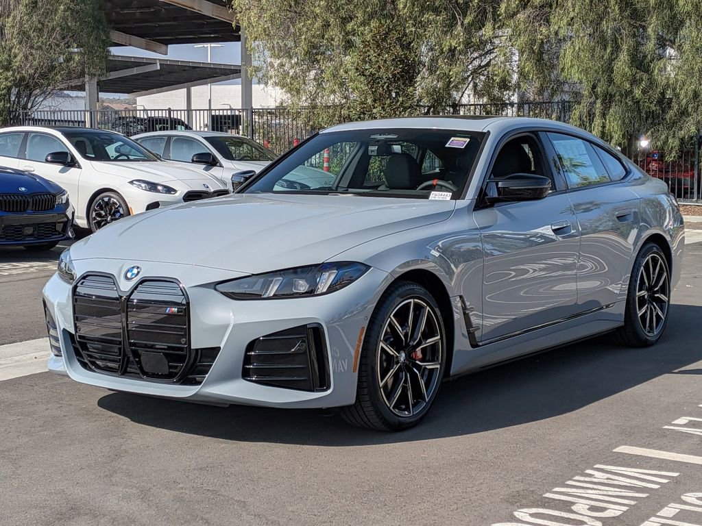 New 2026 BMW i4 M60 image 2