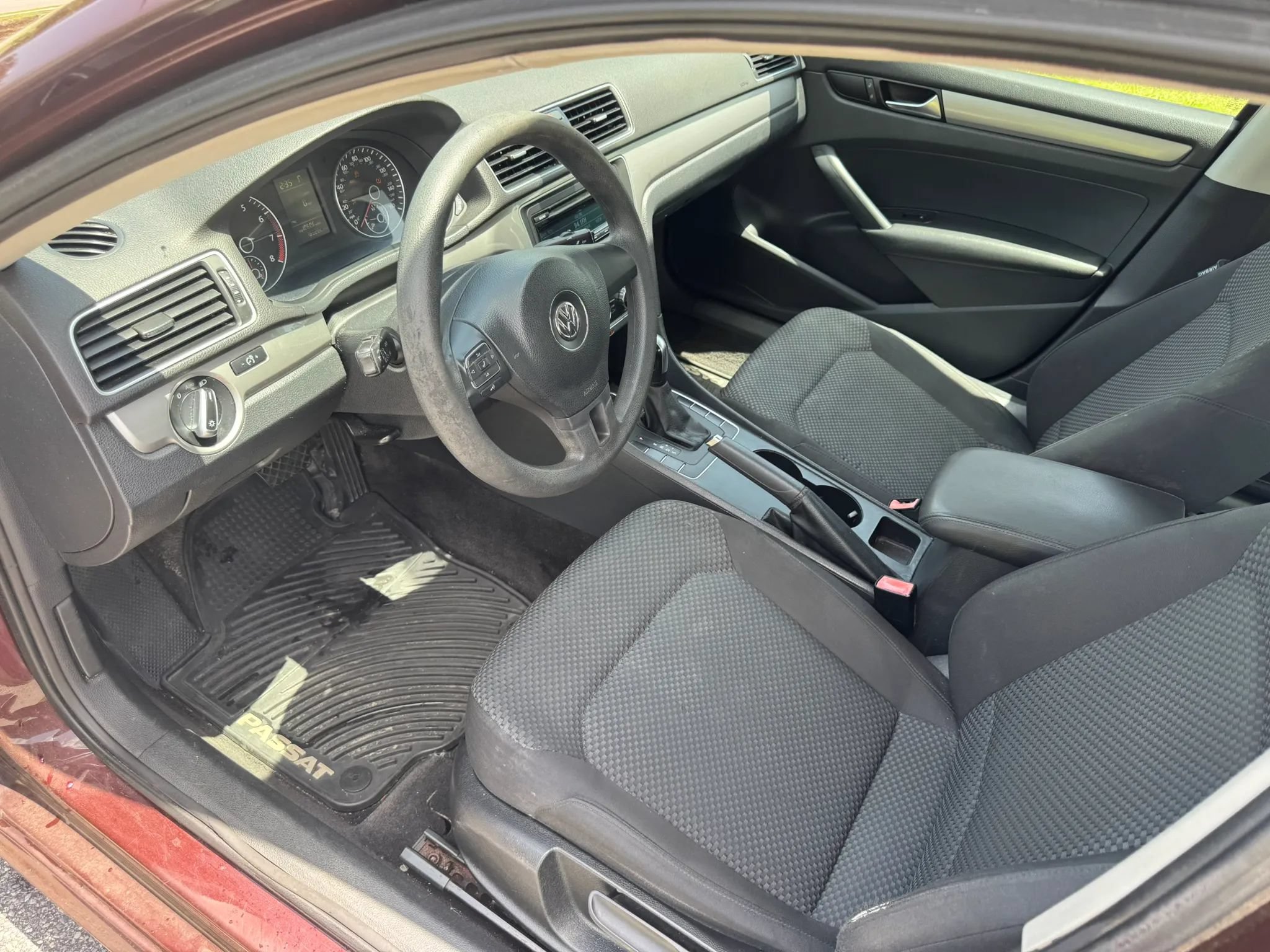 Used 2012 Volkswagen Passat 2.5 S FWD image 14