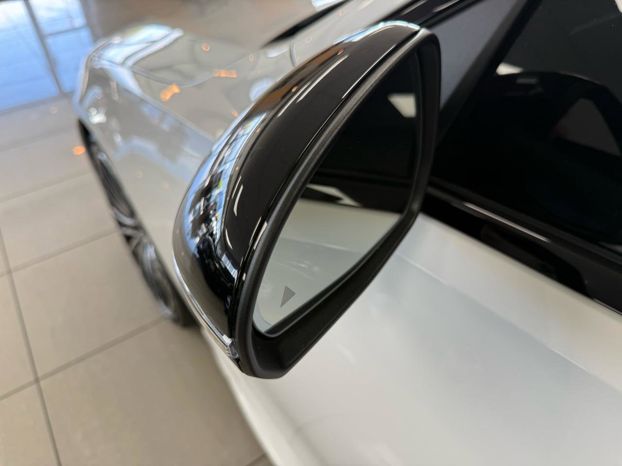 Used 2024 Mercedes-Benz C 300 Sedan image 32