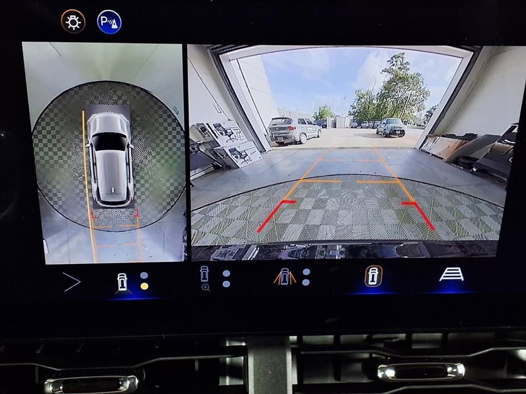 New 2026 Chevrolet Equinox RS w/ Convenience Package III image 10